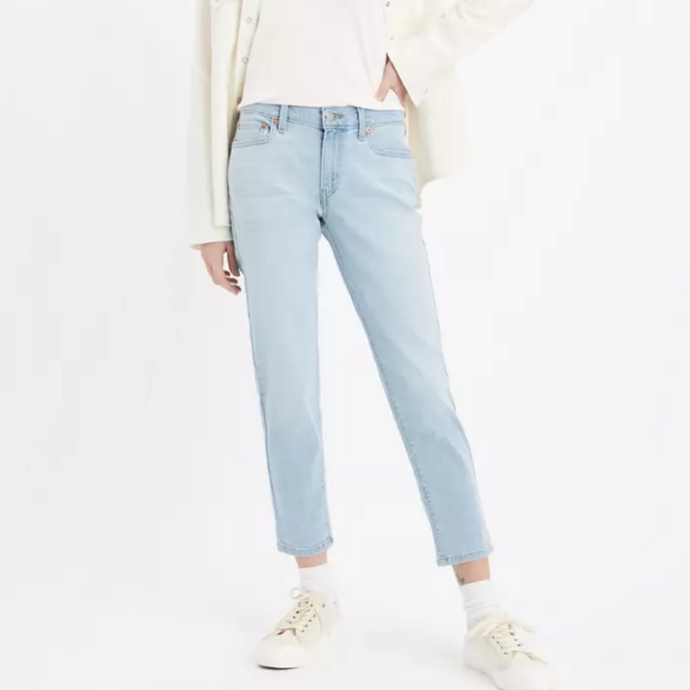 Levi’s Boyfriend Jeans‎ size 32x26